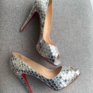 CL Metallic Silver Sequin EU 41, excellent